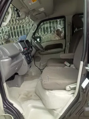 Suzuki Every 2019 Brown