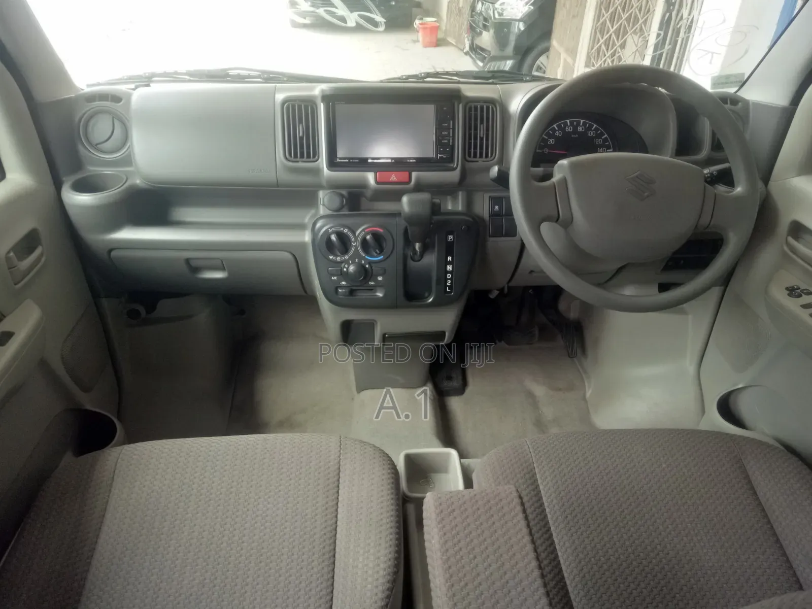 Suzuki Every 2019 Brown