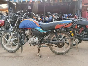 Honda CB 2022 Blue