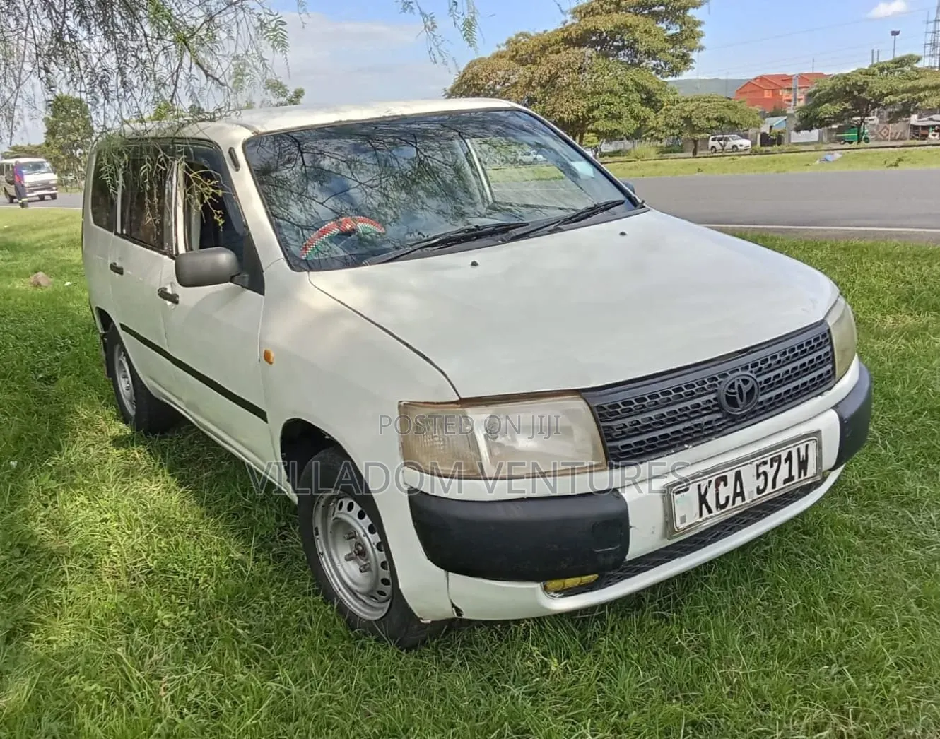 Toyota Probox 2010 White