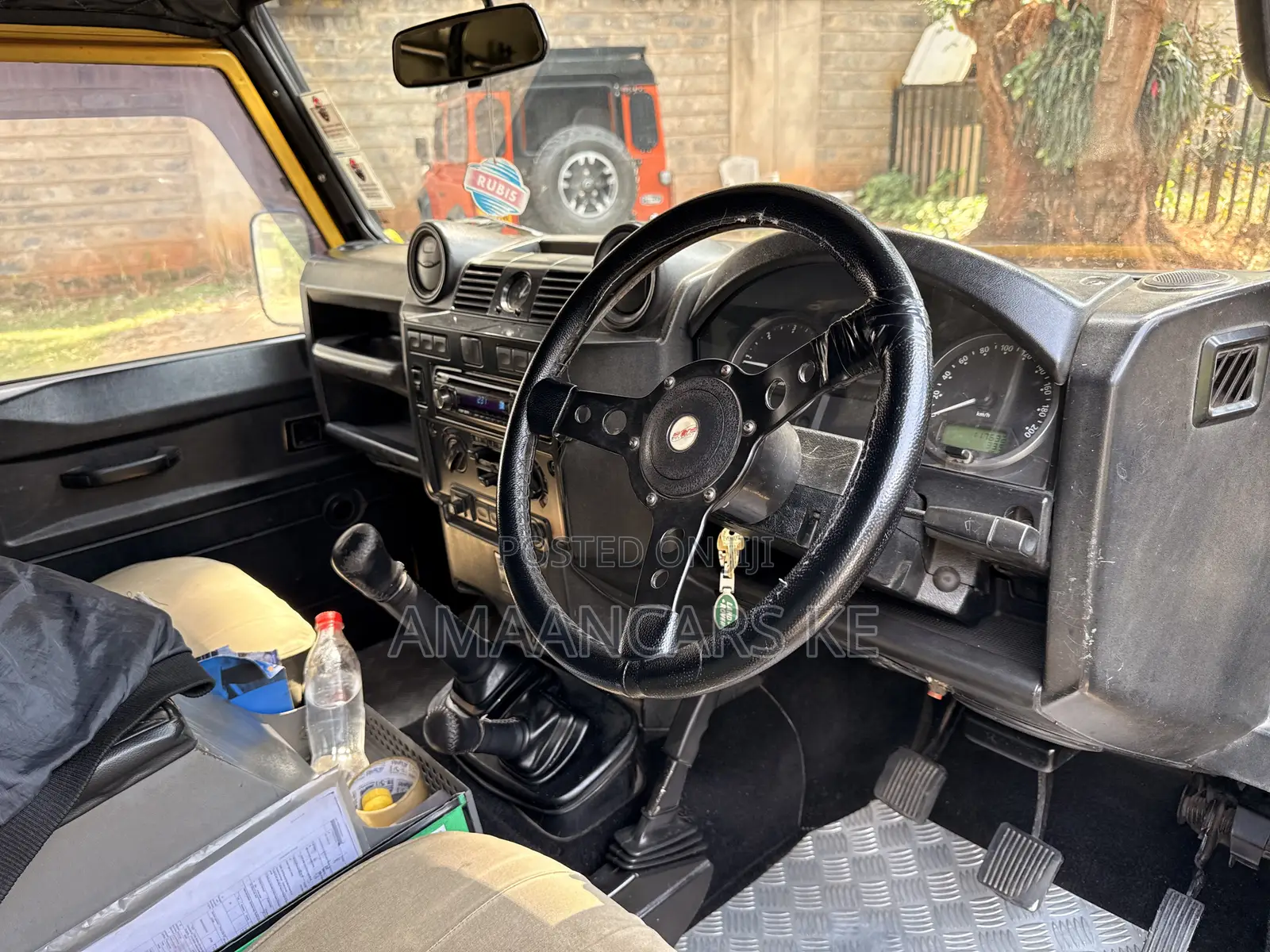 Land Rover Defender Puma 110 2.4 TD 2009 Yellow
