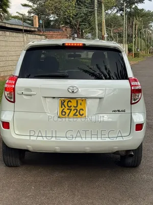 Toyota RAV4 2009 White