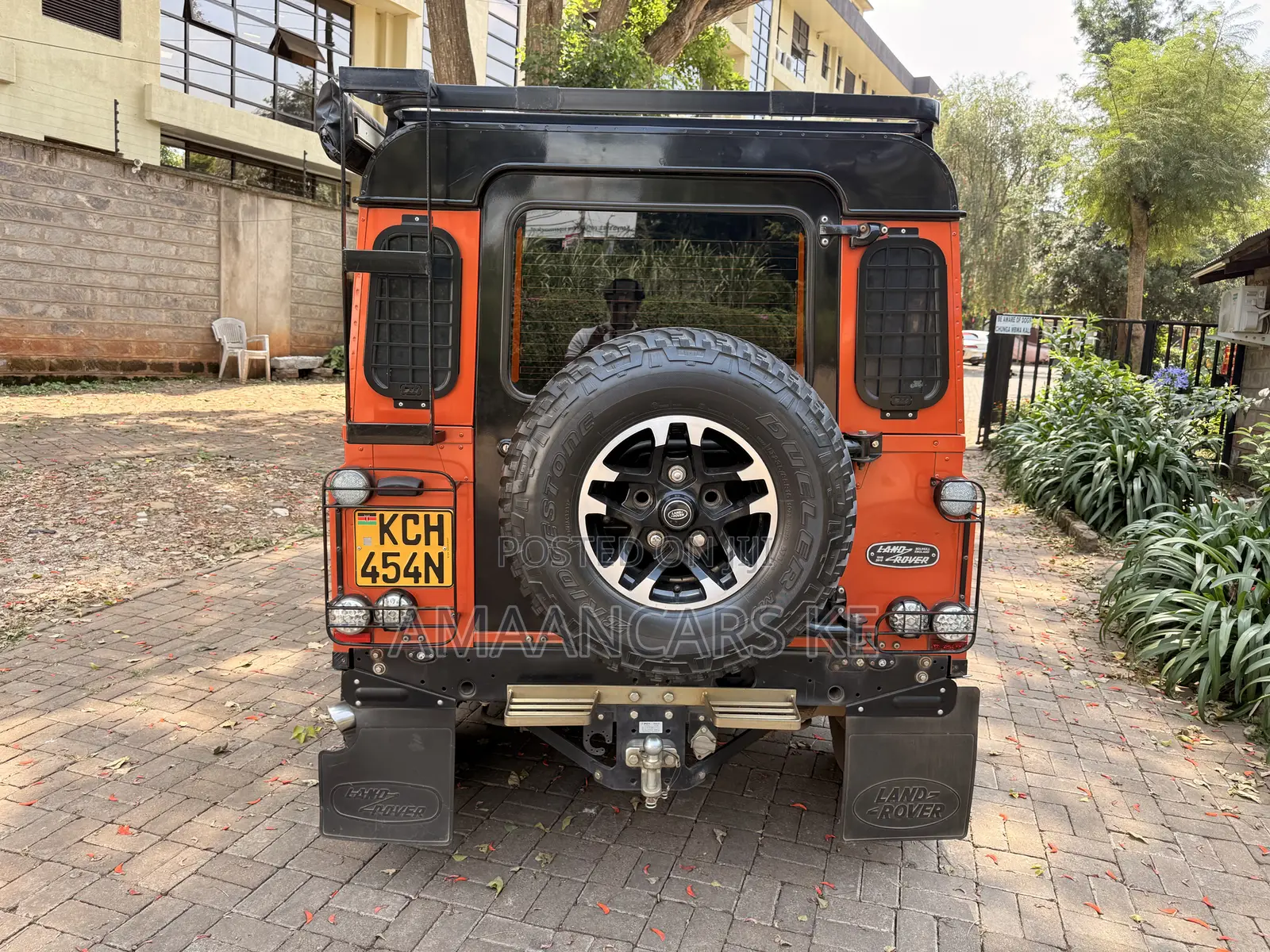 Land Rover Defender 2015 Orange