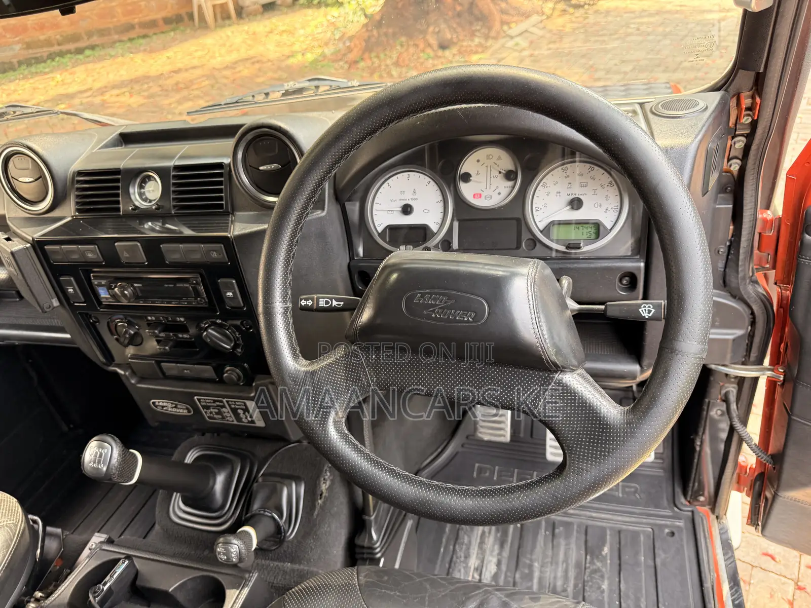 Land Rover Defender 2015 Orange