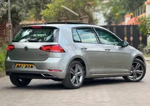 Volkswagen Golf 1.4T S FWD 2019 Silver