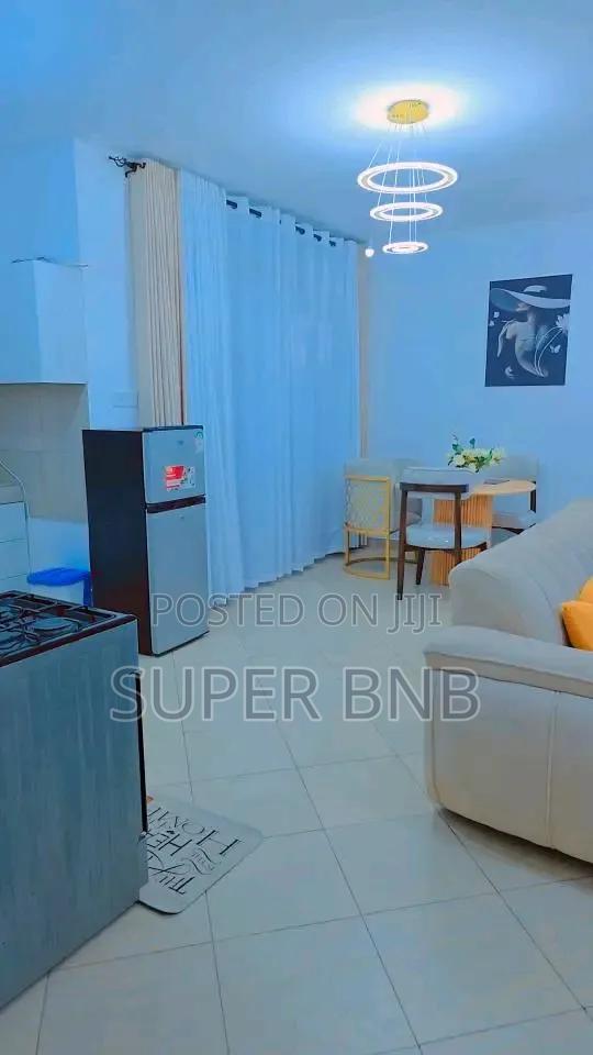 Airbnb in Kamakis for 2 HRS - thumbnail 2