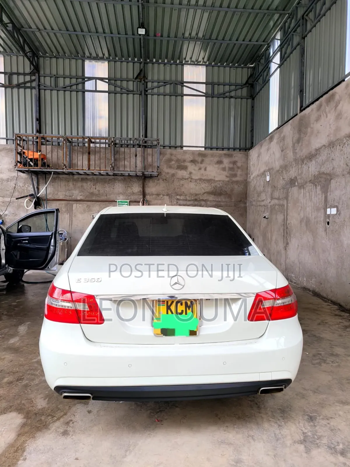 Mercedes-Benz E350 2011 White