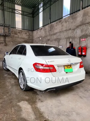 Mercedes-Benz E350 2011 White