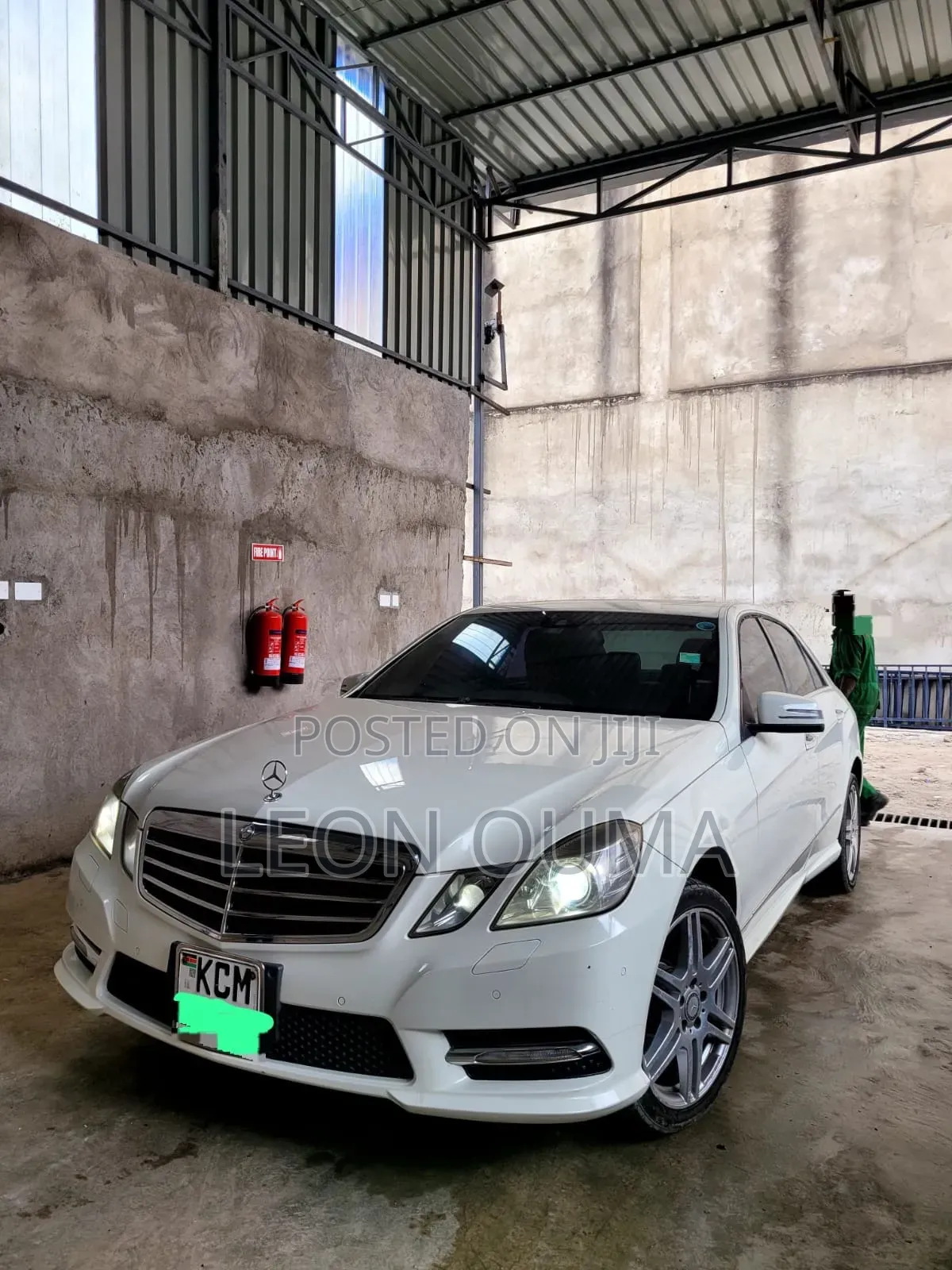 Mercedes-Benz E350 2011 White