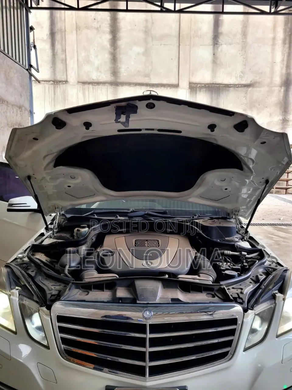 Mercedes-Benz E350 2011 White