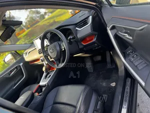Toyota RAV4 2019 Matt Black