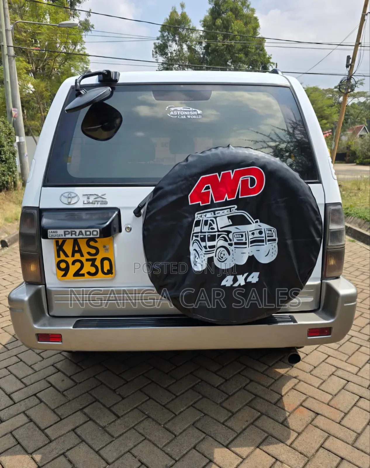 Toyota Land Cruiser Prado 1998 White