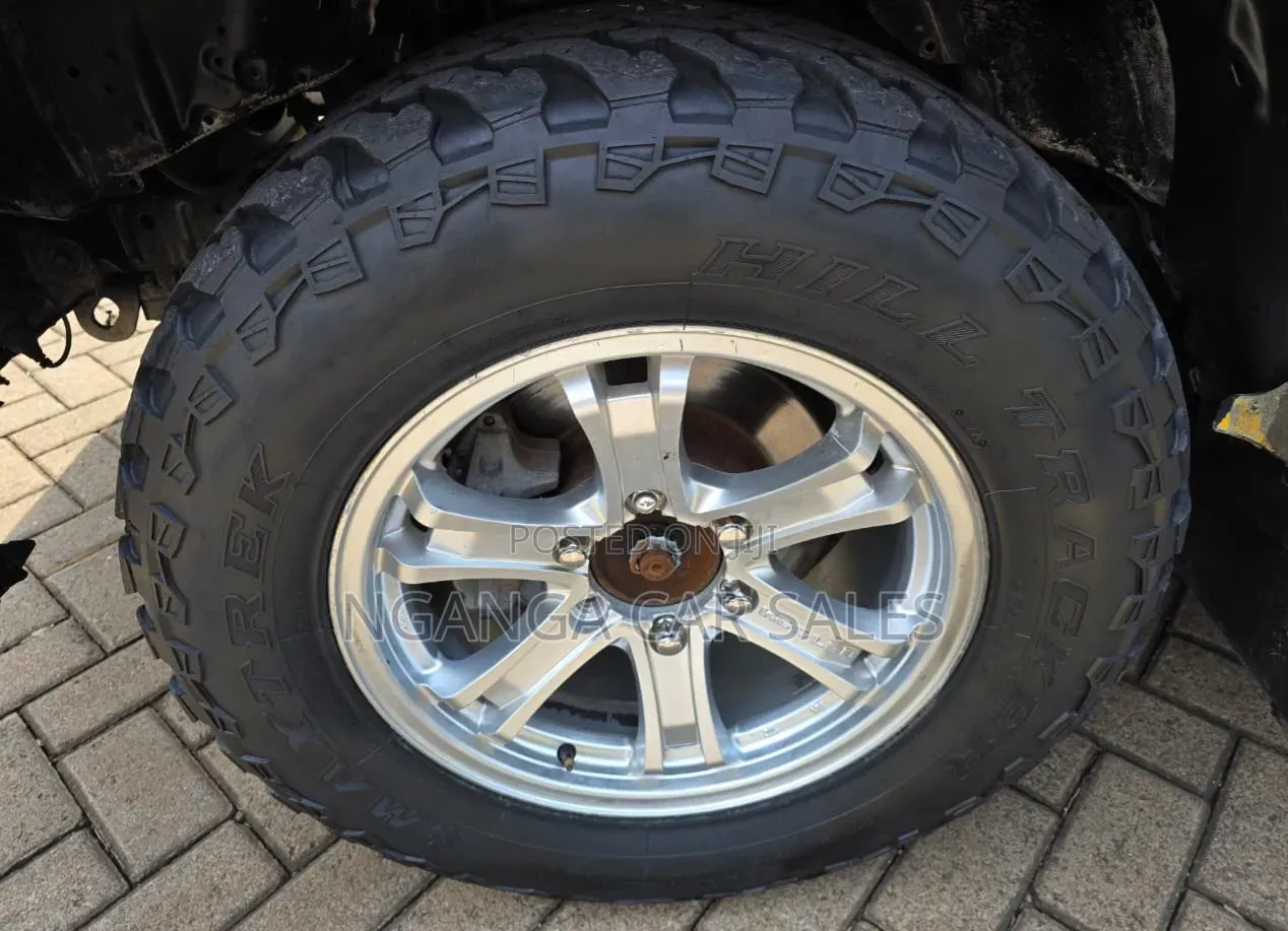 Toyota Land Cruiser Prado 1998 White