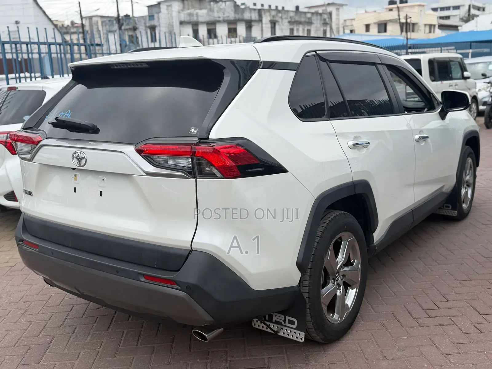 Toyota RAV4 2020 Pearl