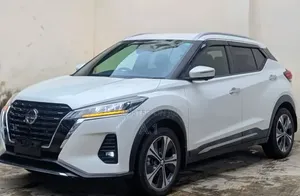 Nissan Kicks 2020 Pearl