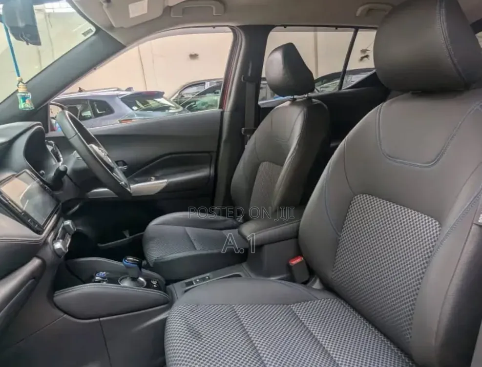 Nissan Kicks 2020 Pearl