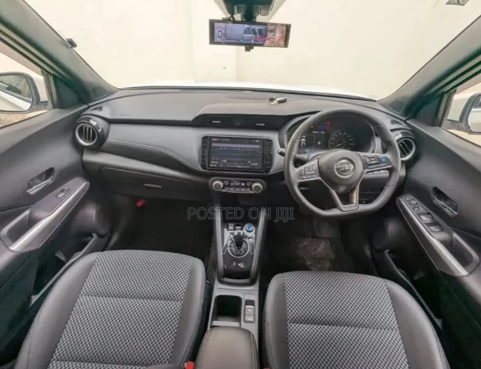 Nissan Kicks 2020 Pearl