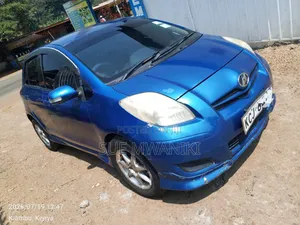 Toyota Vitz 2009 Blue