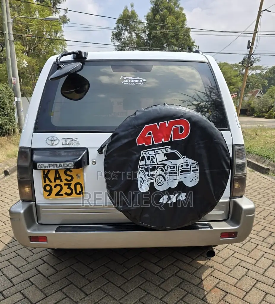 Toyota Land Cruiser Prado 1998 White