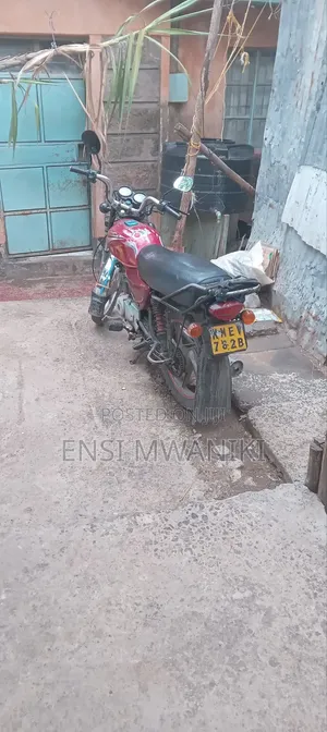 Bajaj Boxer BM100ES 2018 Red