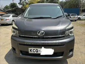 Toyota Voxy 2012 Black