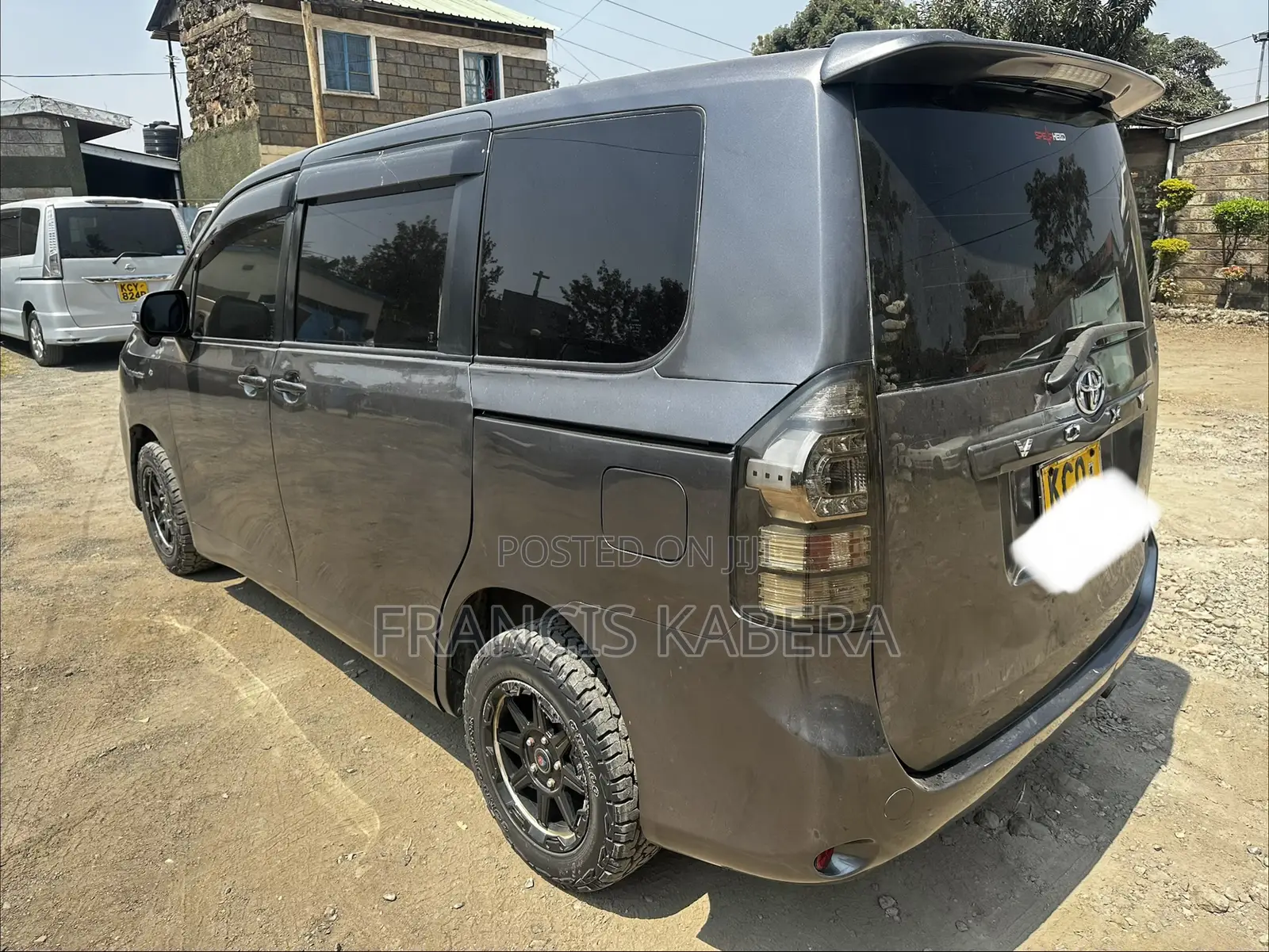 Toyota Voxy 2012 Black