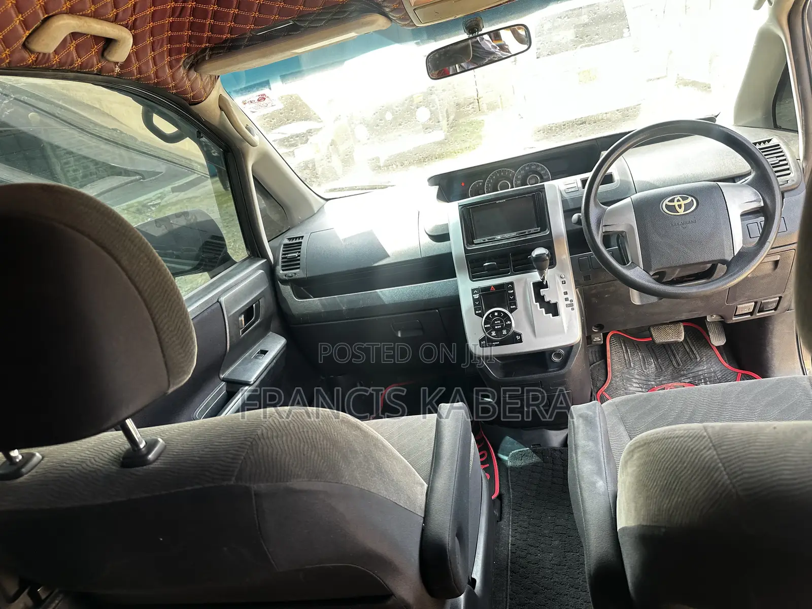 Toyota Voxy 2012 Black