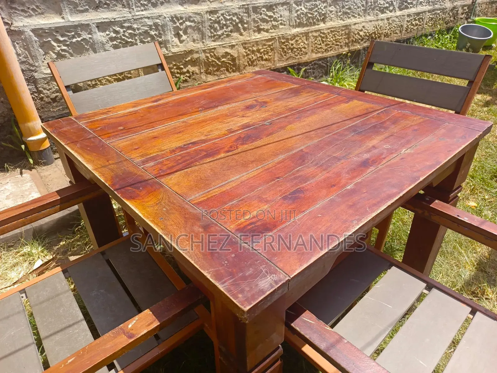 Mahogany Dining Tables