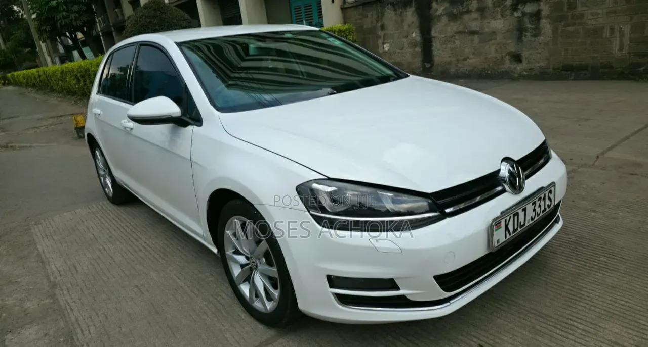 Volkswagen Golf 2015 White