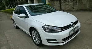 Volkswagen Golf 2015 White