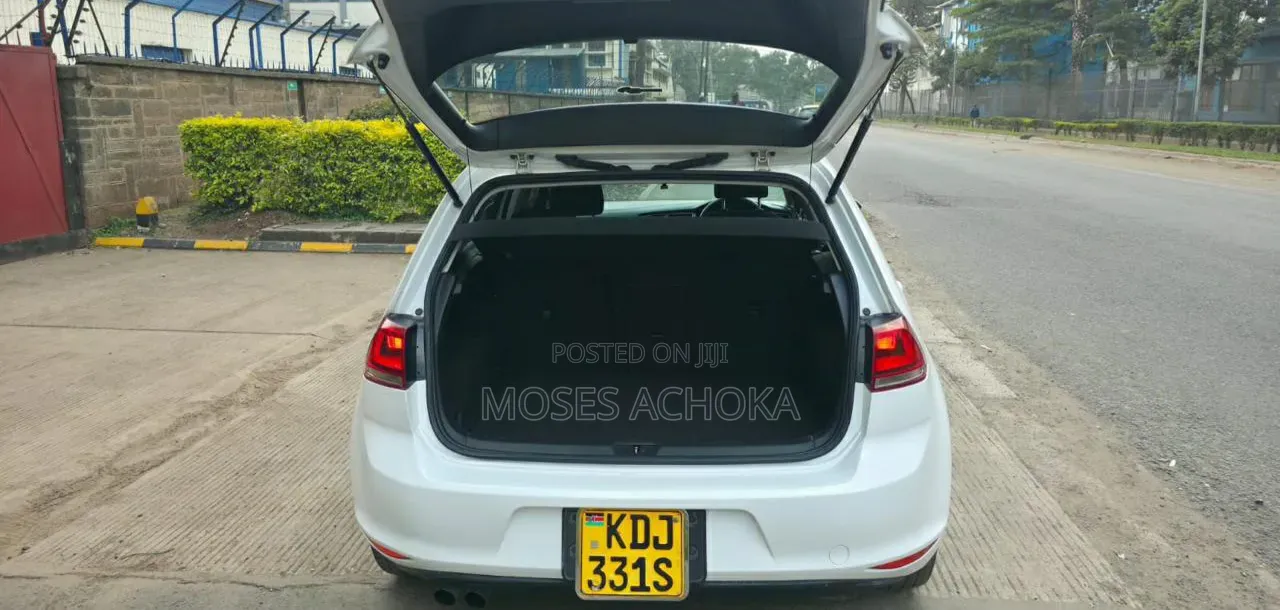 Volkswagen Golf 2015 White