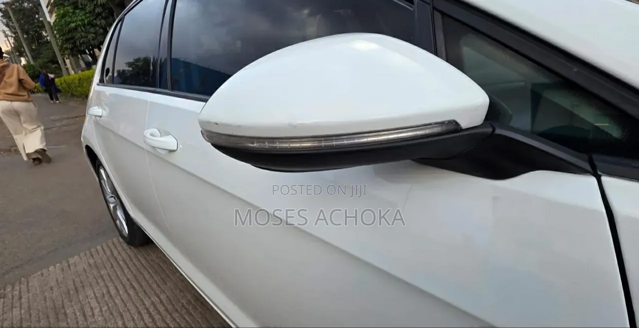 Volkswagen Golf 2015 White