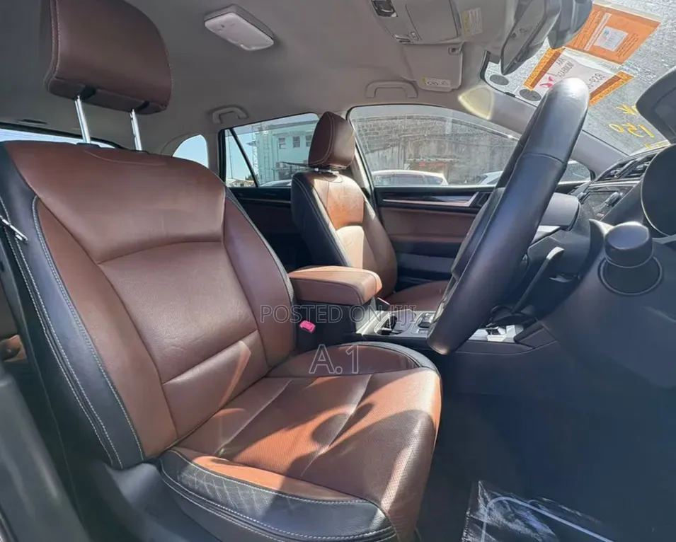Subaru Outback 2019 Blue
