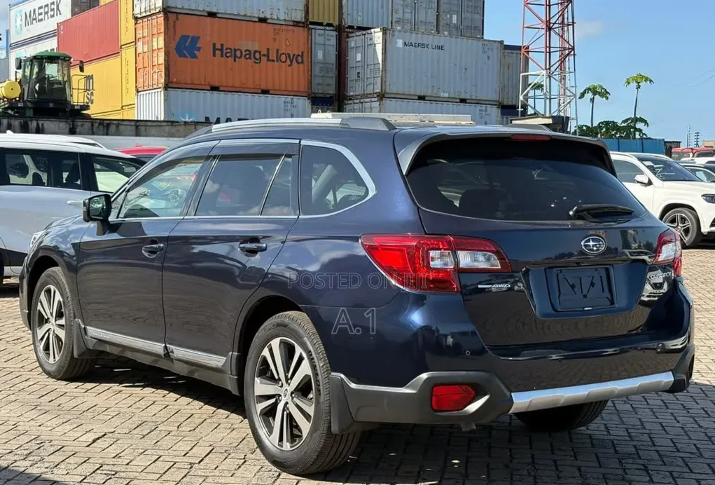 Subaru Outback 2019 Blue