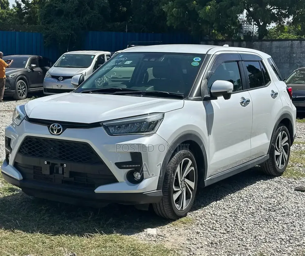 Toyota Raize 2020 Pearl