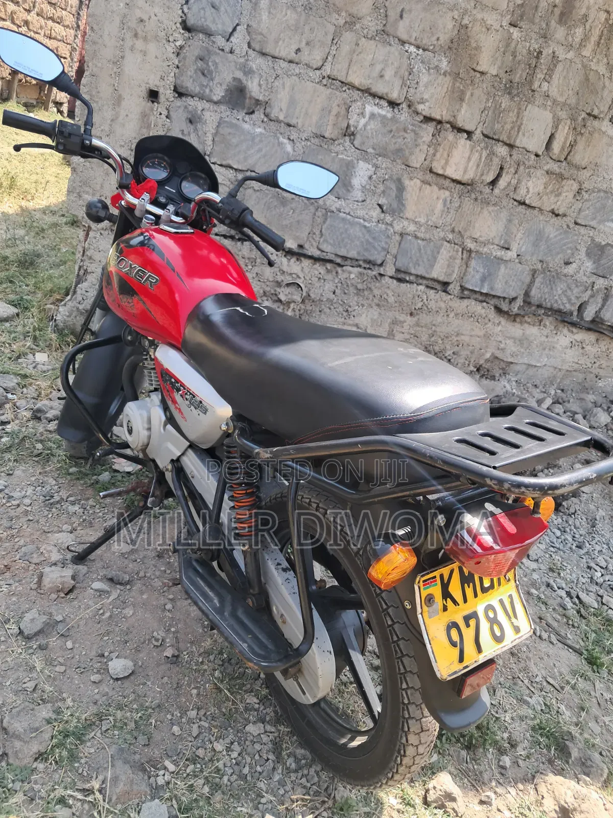 Bajaj Boxer 125 2024 Red