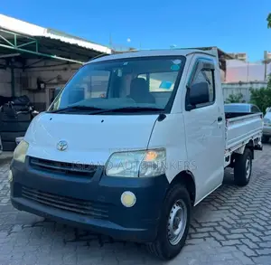 Toyota TownAce 2016 White