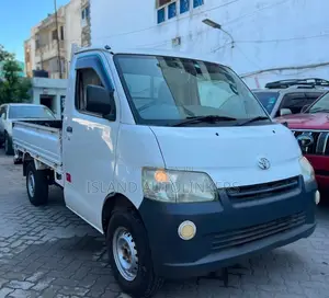 Toyota TownAce 2016 White