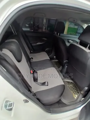 Toyota IST 2011 White
