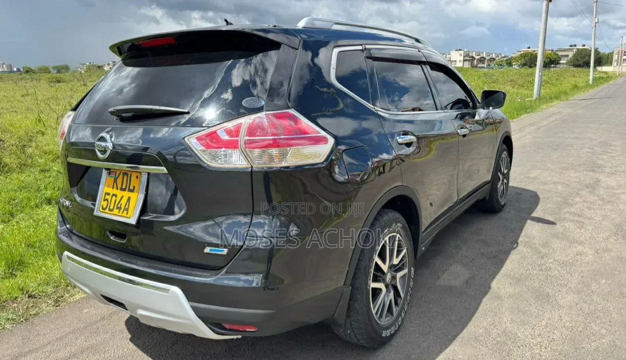 Nissan X-Trail 2015 Black