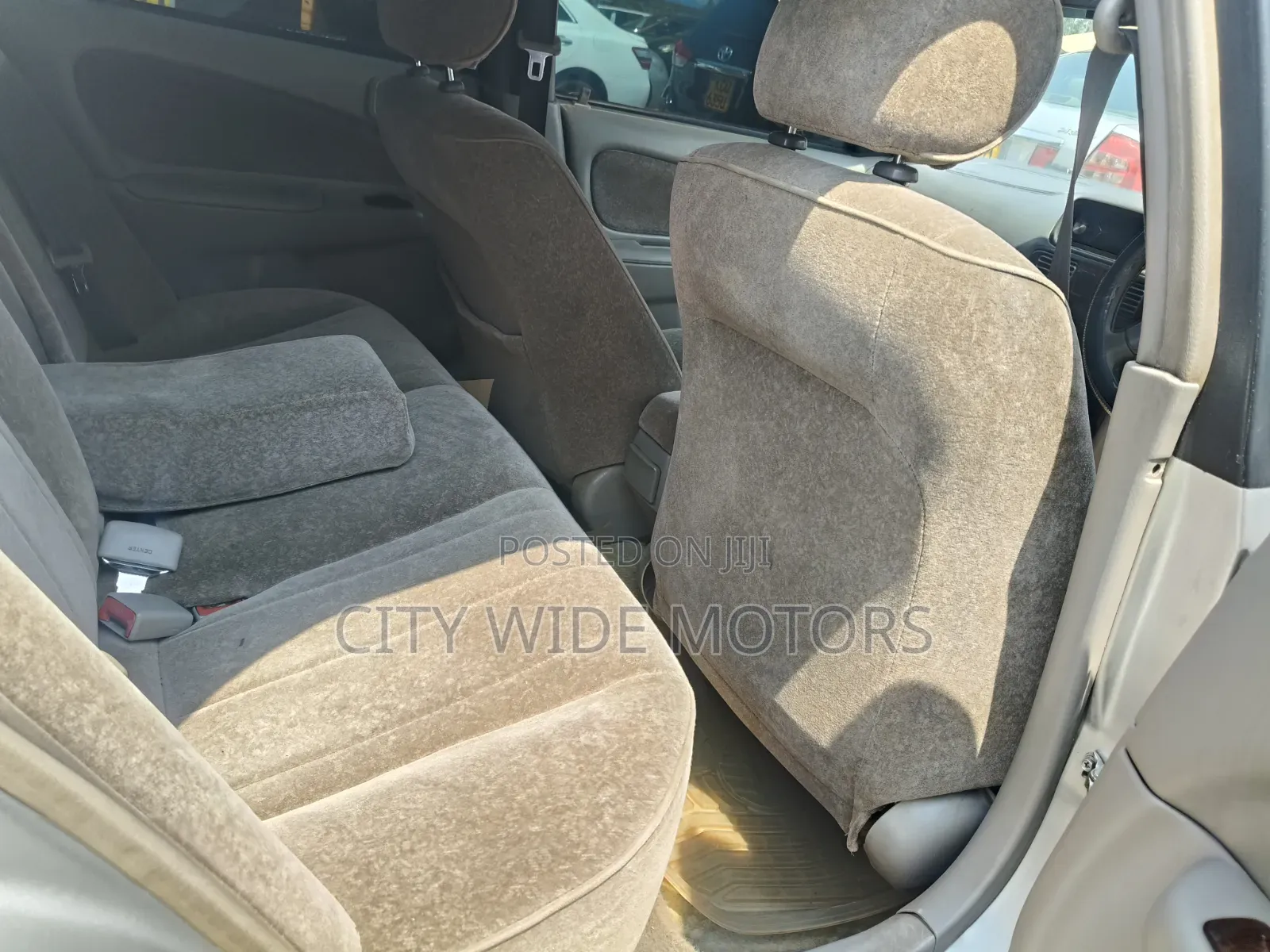 Toyota Corolla 1997 Silver