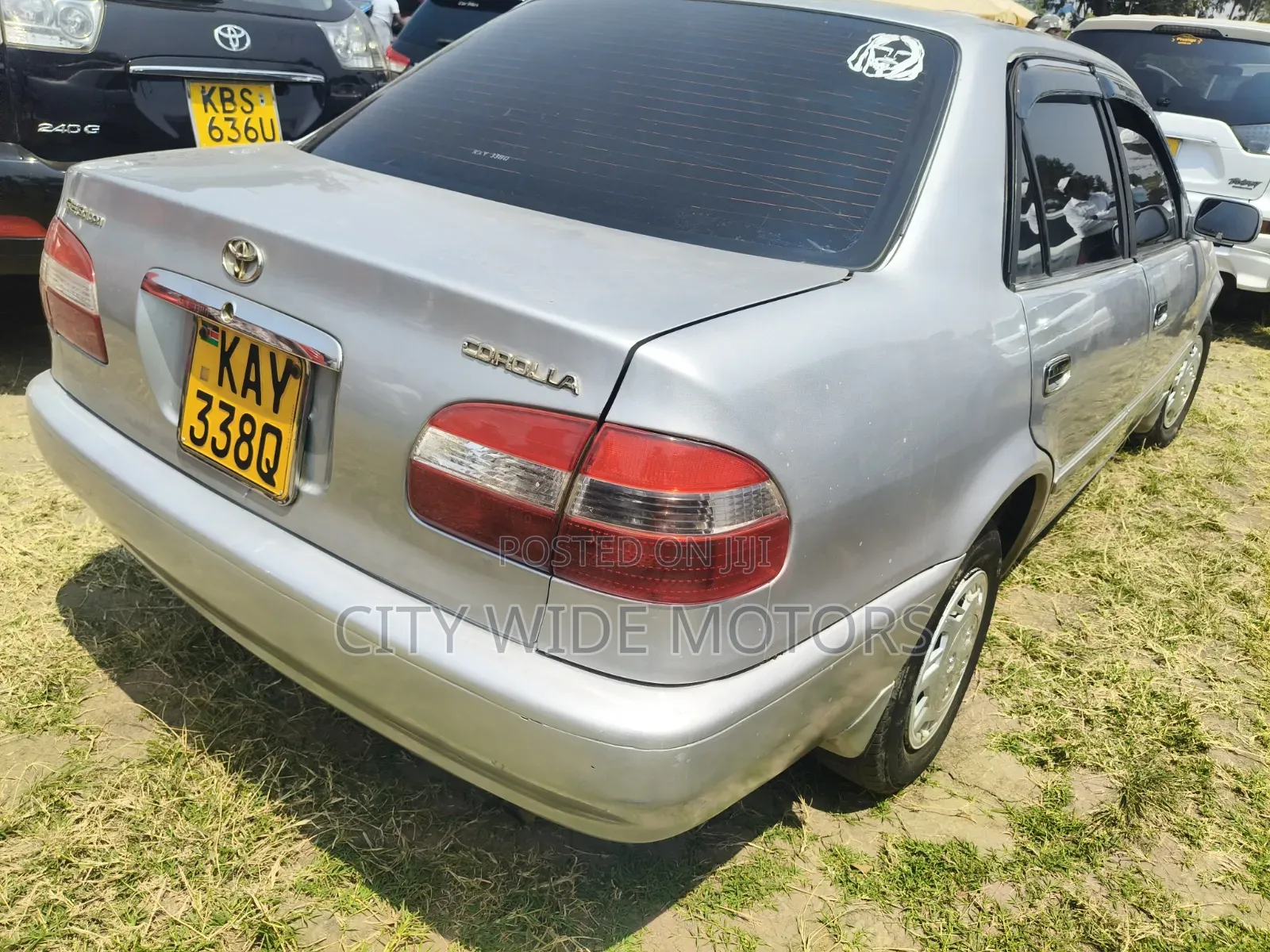 Toyota Corolla 1997 Silver