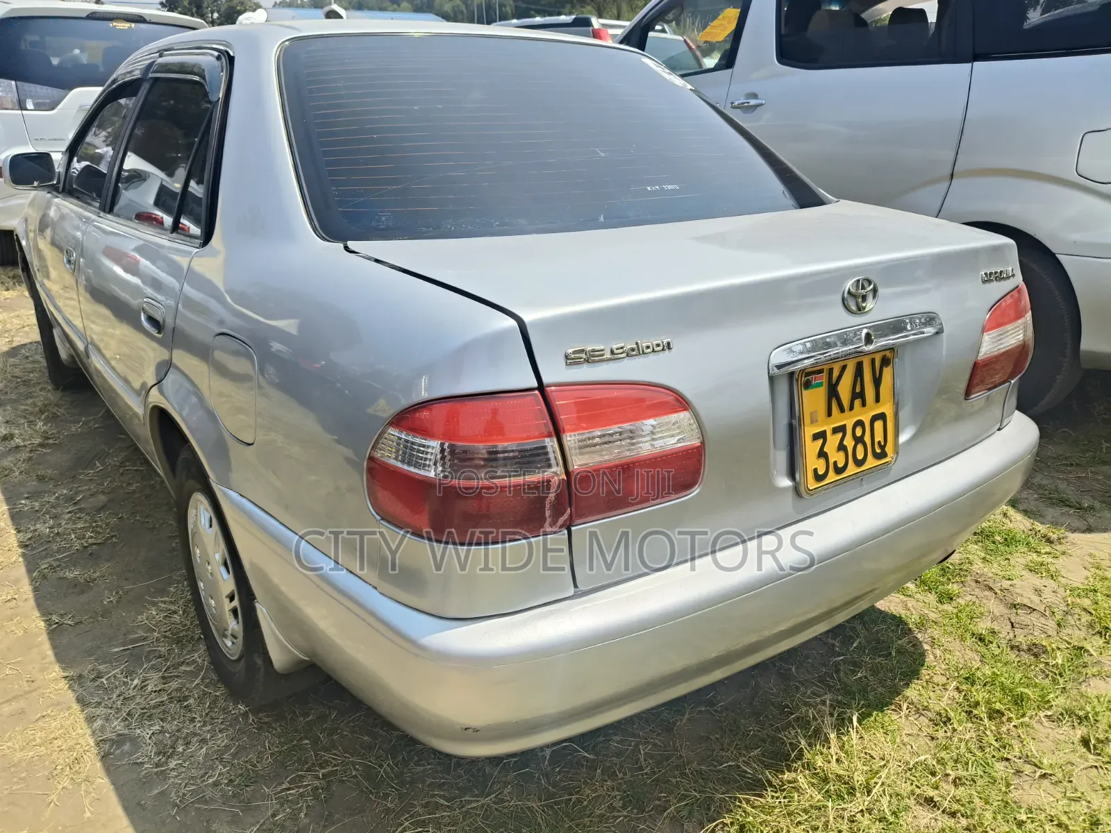 Toyota Corolla 1997 Silver