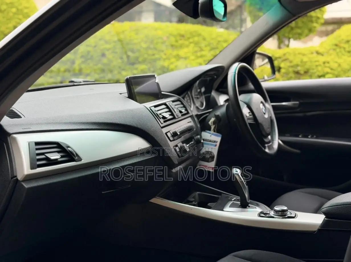 BMW 116i 2012 Black