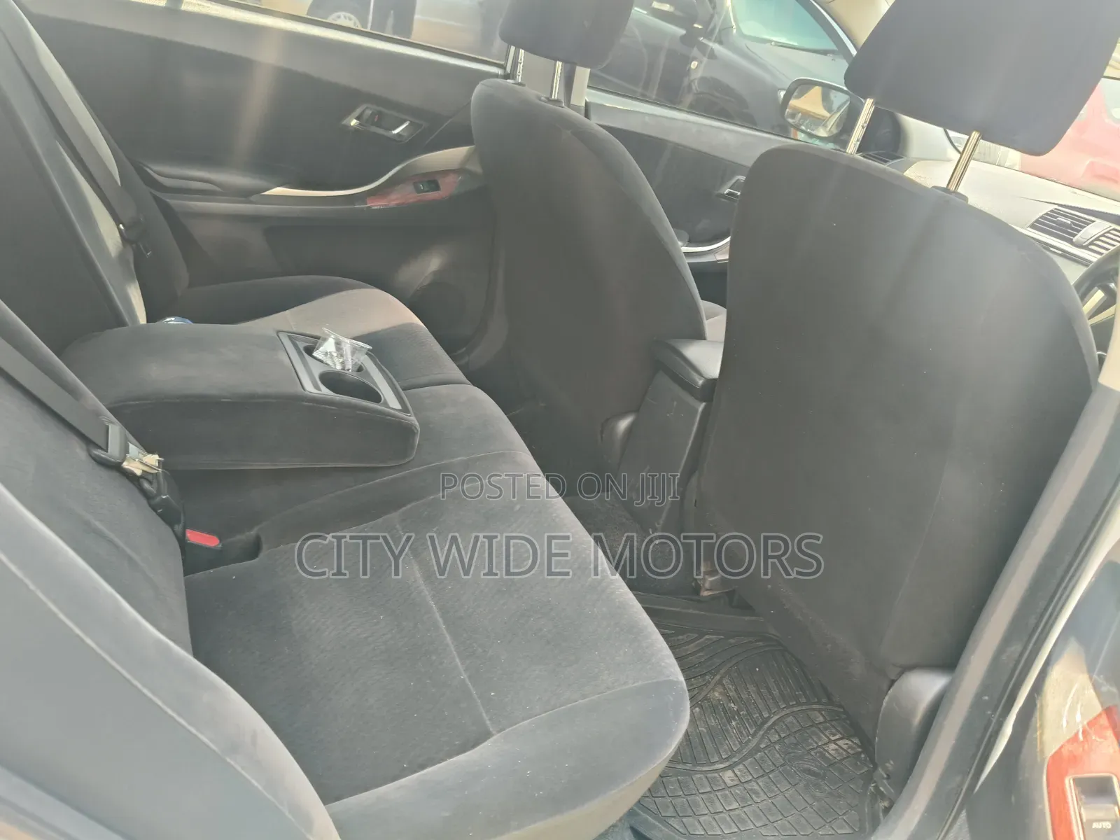 Toyota Premio 2012 White