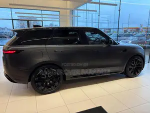 Land Rover Range Rover P530 Autobiography SWB 2026 Black