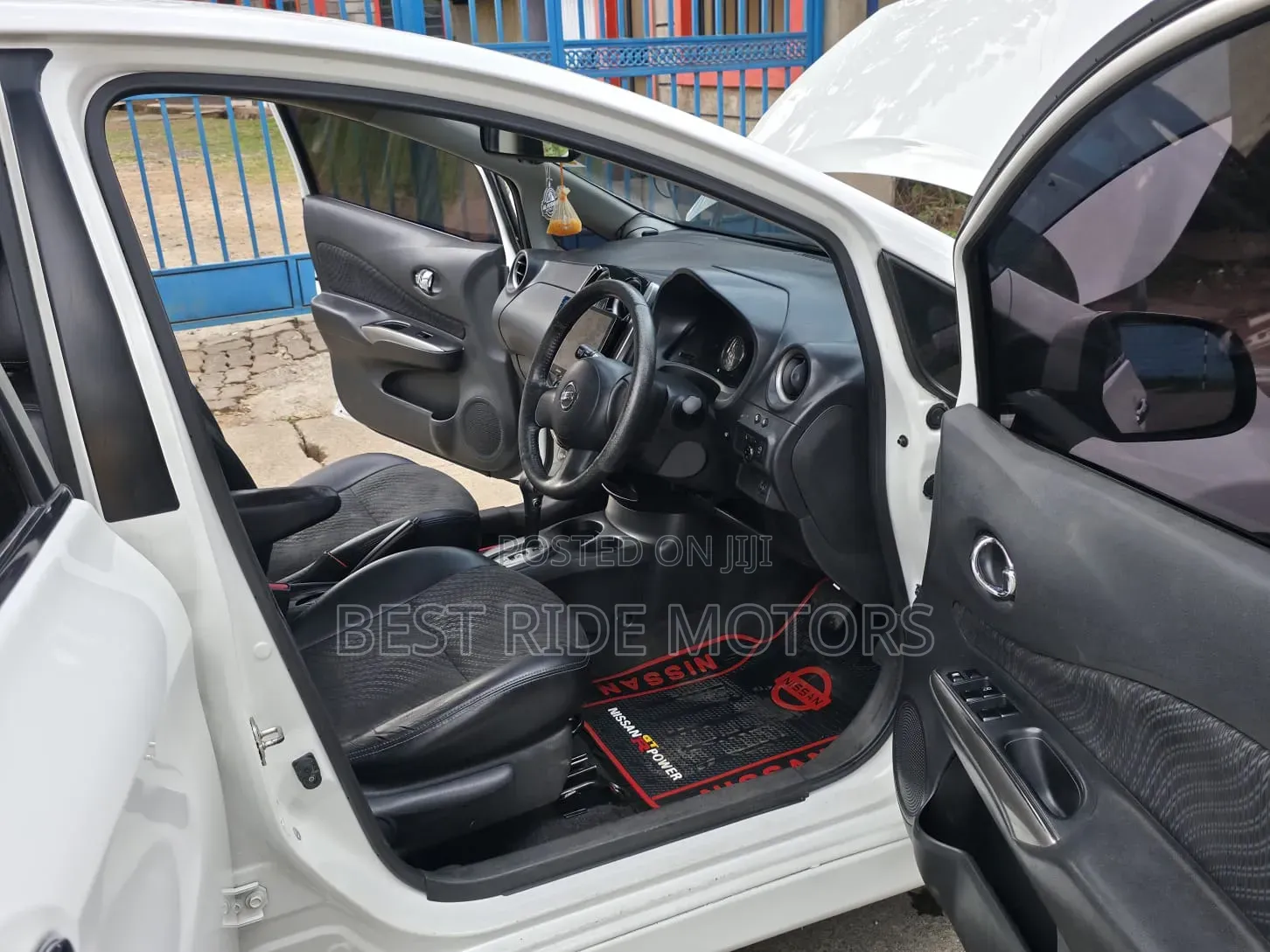 Nissan Note 2013 Pearl