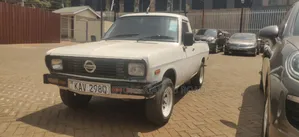 Nissan Pick-Up 2007 White