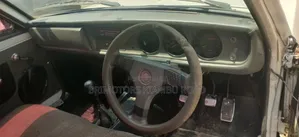Nissan Pick-Up 2007 White