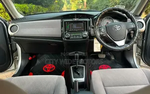 Toyota Axio 2013 Silver